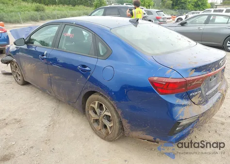 2020 Kia Forte Lxs z USA, uszkodzony, nr VIN 3KPF24AD0LE248774